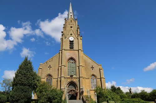 Au revoir à l’abbé Venant: moment de convivialité le 27 août à partir de 18h (église d’Ethe)