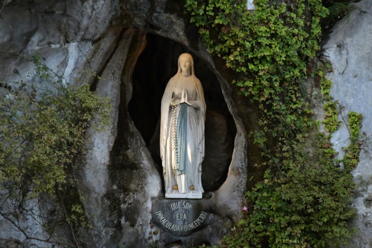 Prière de la Neuvaine à Notre-Dame de Lourdes 2022